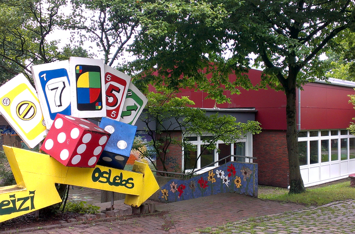 69499a3c6806f15f24b2219b7fe42f737722ddbf