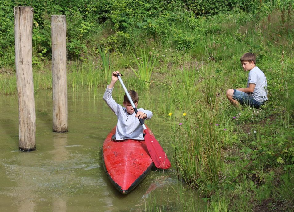 Paddeln auf dem NABU-Teich 03750ed6d48b0d935b26301aec1dede95cbaa3f7